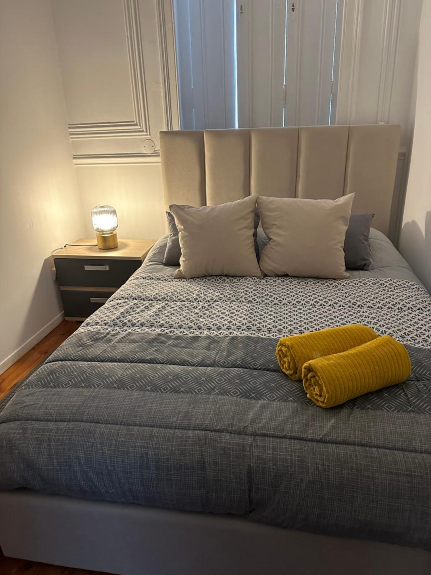 Garden Campo De Ourique Guest House - Hostel Lisboa Dış mekan fotoğraf