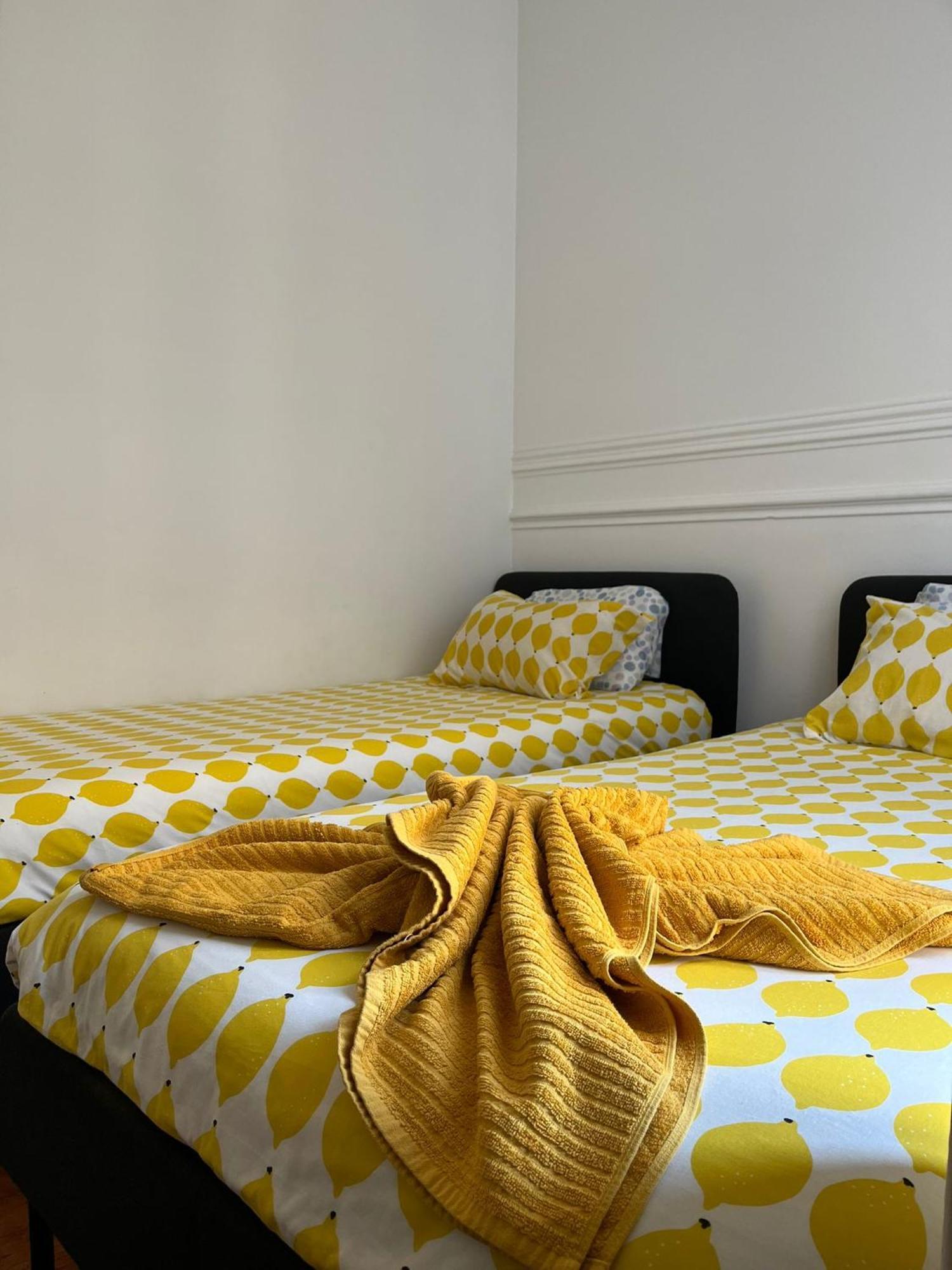 Garden Campo De Ourique Guest House - Hostel Lisboa Dış mekan fotoğraf