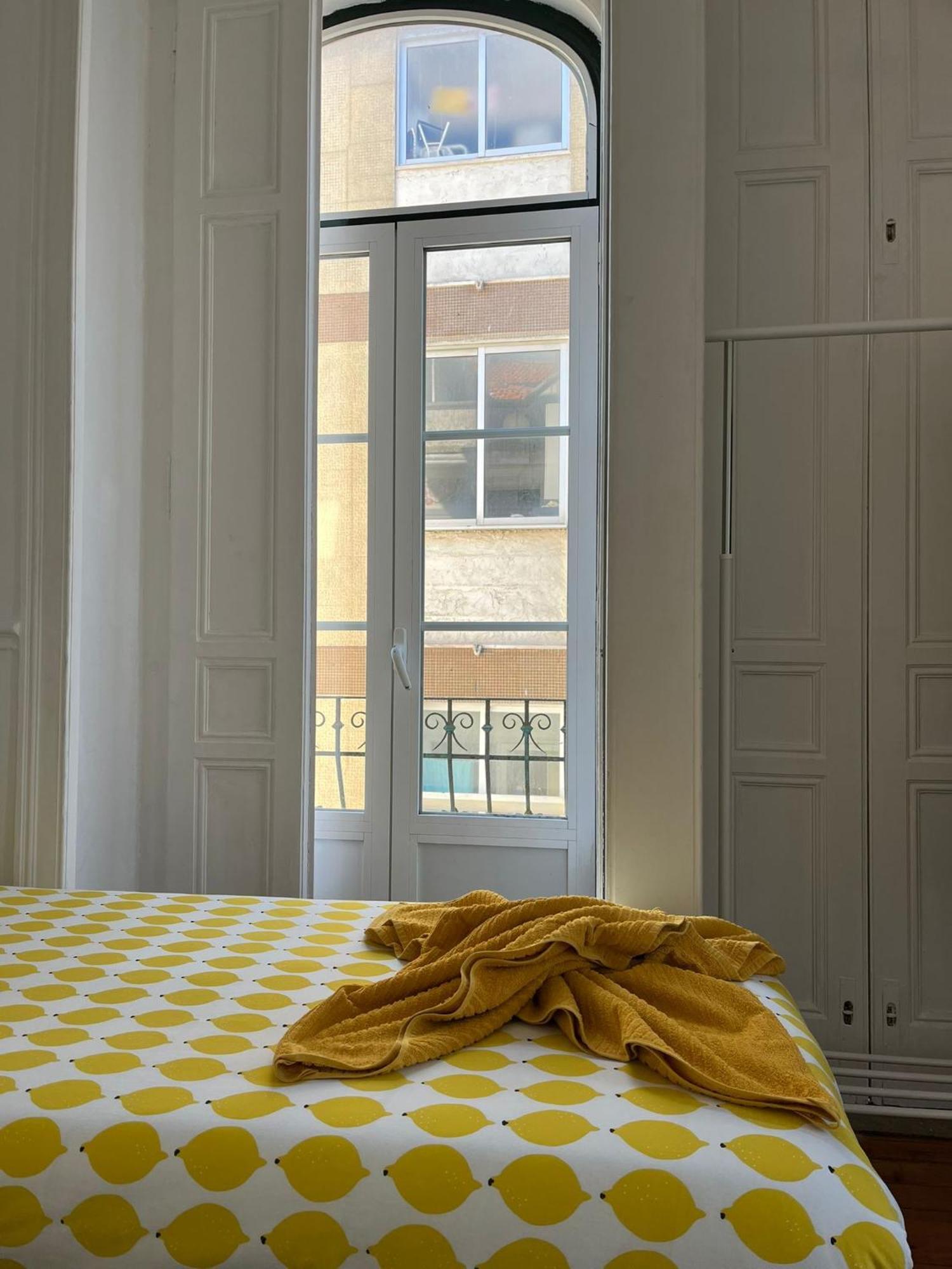 Garden Campo De Ourique Guest House - Hostel Lisboa Dış mekan fotoğraf