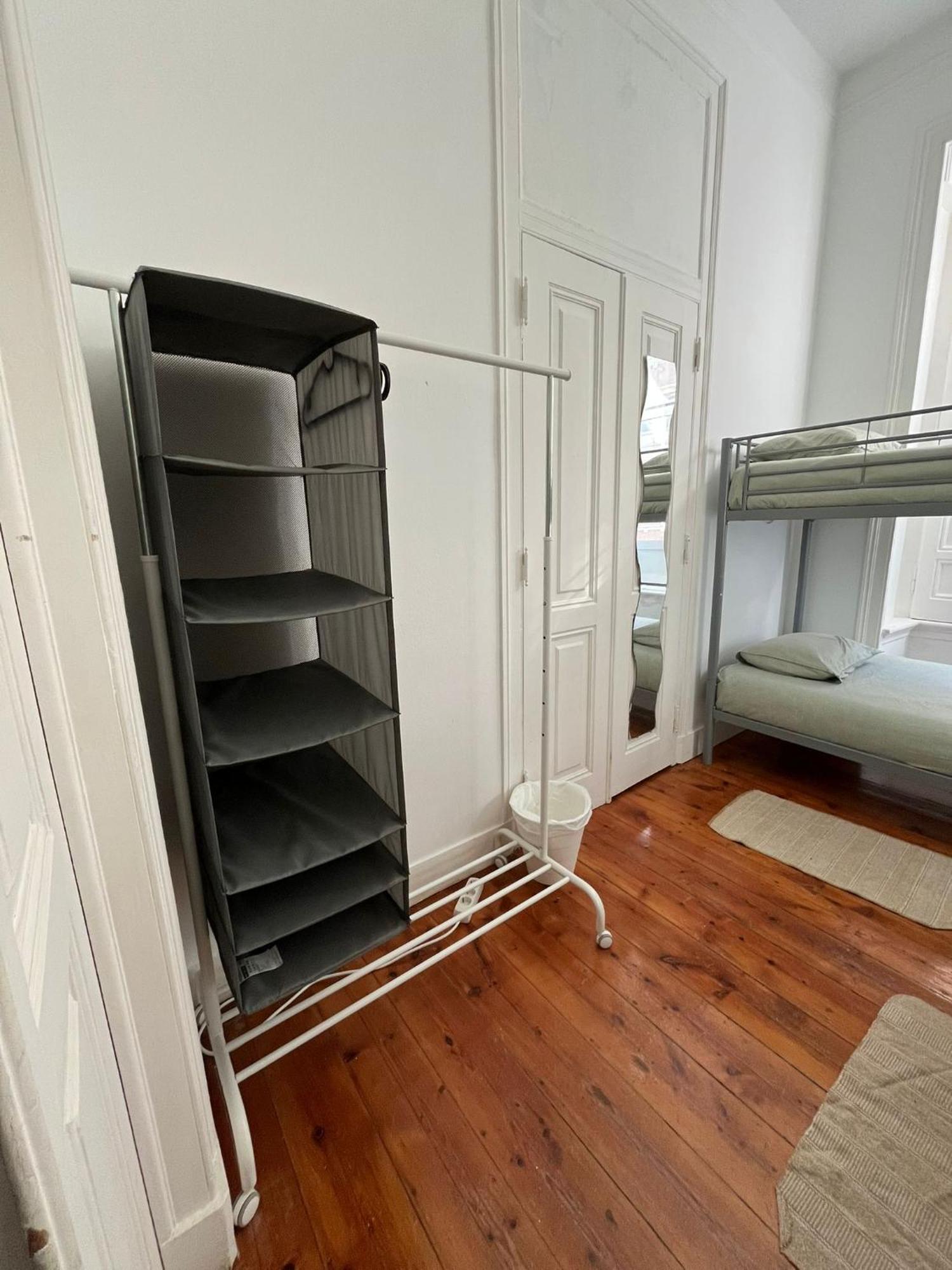 Garden Campo De Ourique Guest House - Hostel Lisboa Dış mekan fotoğraf