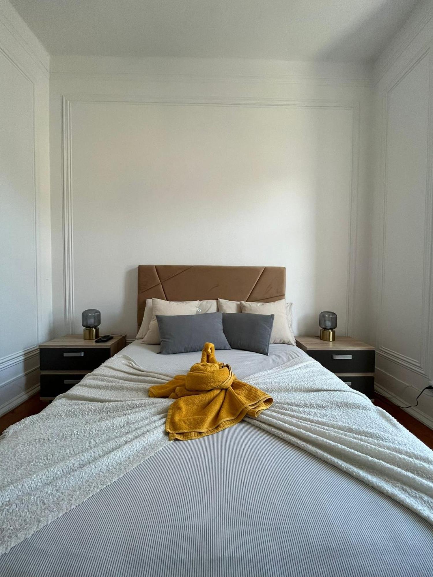 Garden Campo De Ourique Guest House - Hostel Lisboa Dış mekan fotoğraf